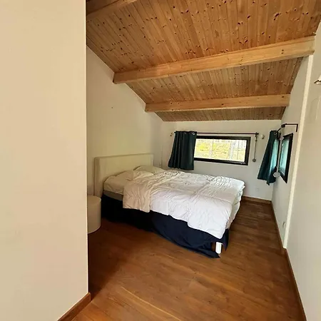 Spacieuse Pour 10 Personnes Avec Wifi Dans Le Quartier De La Griere - Fr-1-194-317